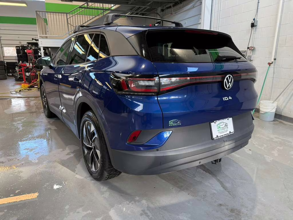 2022 Blue Volkswagen ID.4 Pro S AWD SUV