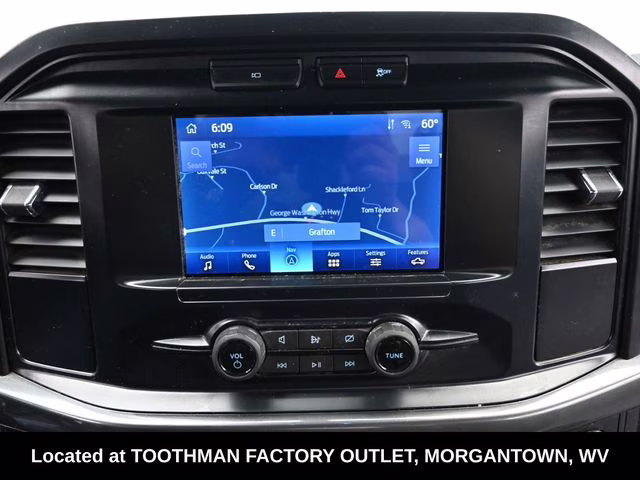 2023 Oxford White Ford F-150 XL 4X4 Truck