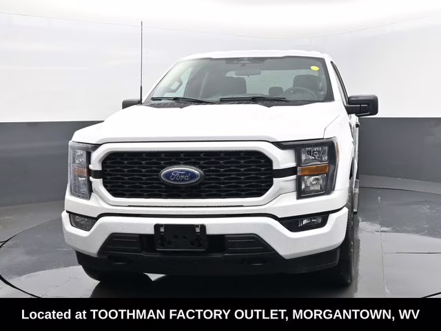 2023 Oxford White Ford F-150 XL 4X4 Truck