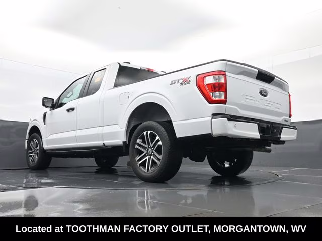 2023 Oxford White Ford F-150 XL 4X4 Truck