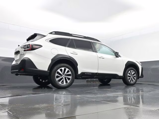 2025 Crystal White Pearl Subaru Outback Premium AWD SUV