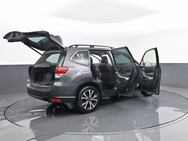 2023 Magnetite Gray Metallic Subaru Forester Limited AWD SUV