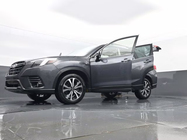 2023 Magnetite Gray Metallic Subaru Forester Limited AWD SUV