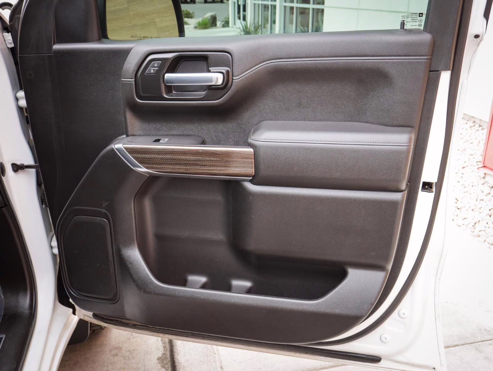 2021 Summit White Chevrolet Silverado 1500 LT 4X4 Truck