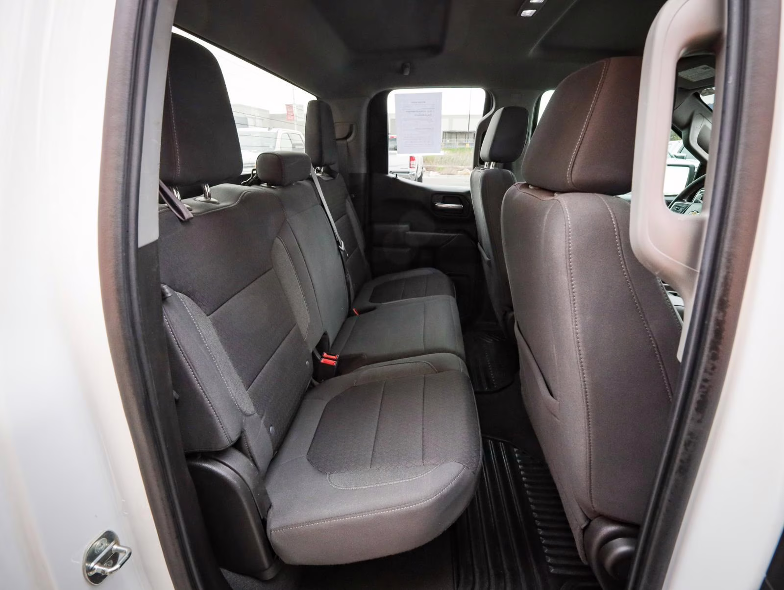 2021 Summit White Chevrolet Silverado 1500 LT 4X4 Truck