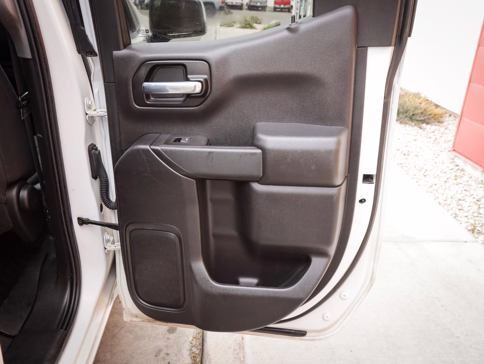 2021 Summit White Chevrolet Silverado 1500 LT 4X4 Truck