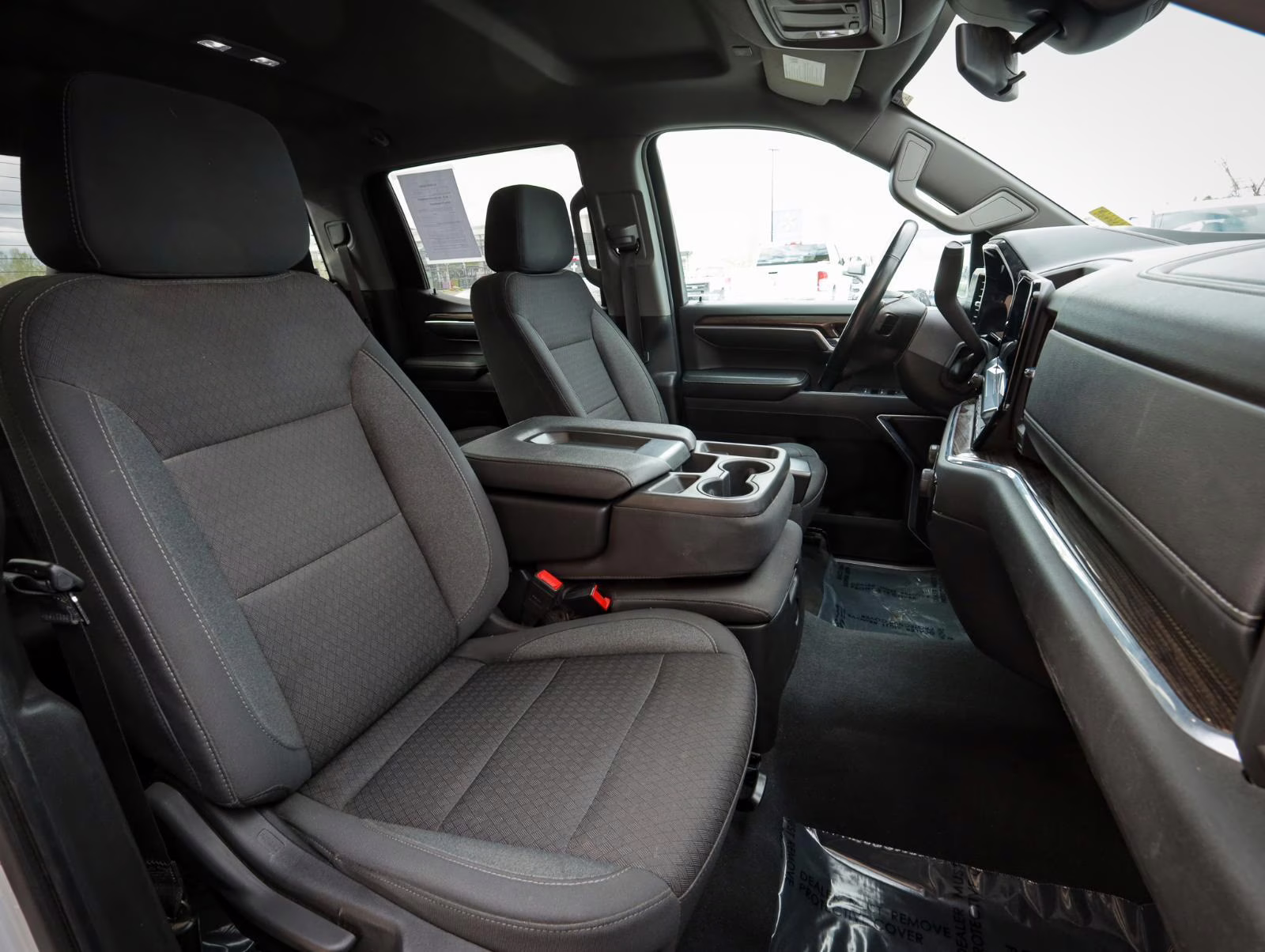 2023 Summit White Chevrolet Silverado 1500 LT 4X4 Truck