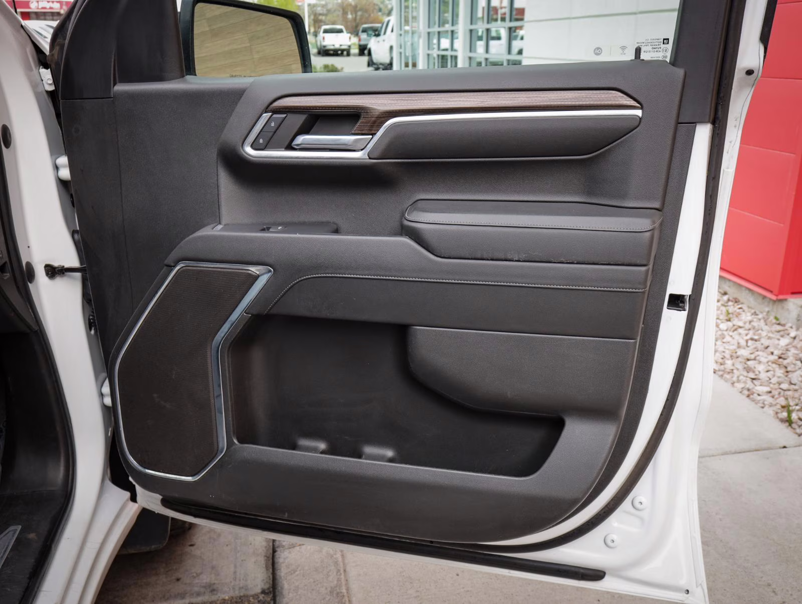 2023 Summit White Chevrolet Silverado 1500 LT 4X4 Truck