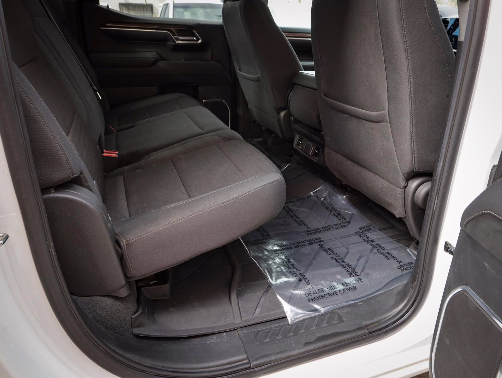 2023 Summit White Chevrolet Silverado 1500 LT 4X4 Truck