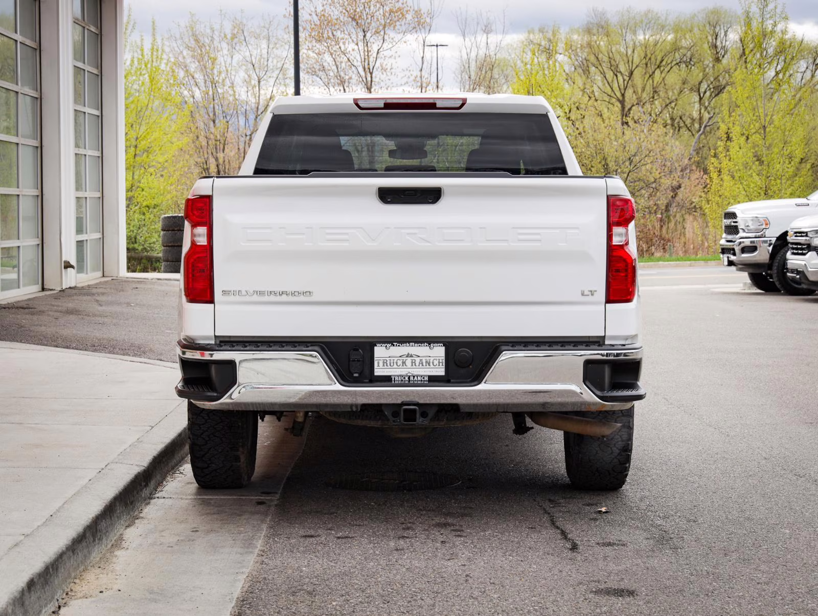 2023 Summit White Chevrolet Silverado 1500 LT 4X4 Truck