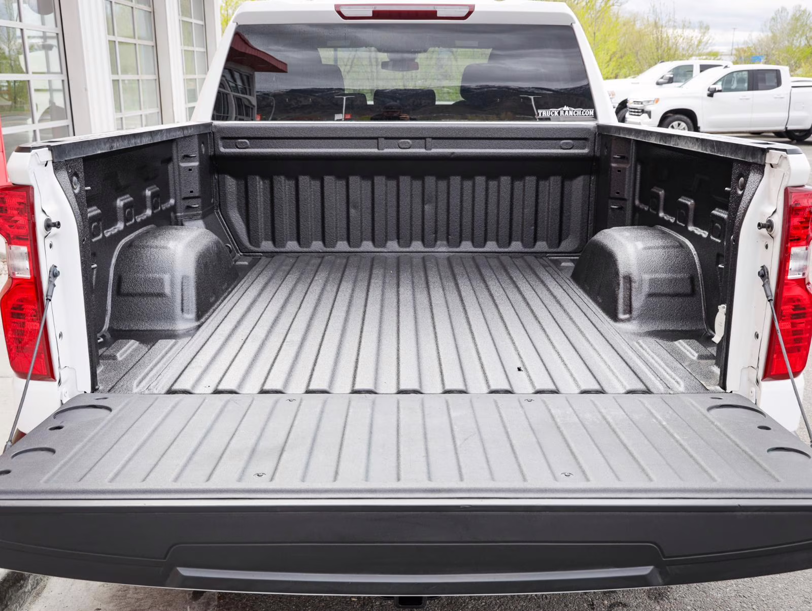 2023 Summit White Chevrolet Silverado 1500 LT 4X4 Truck