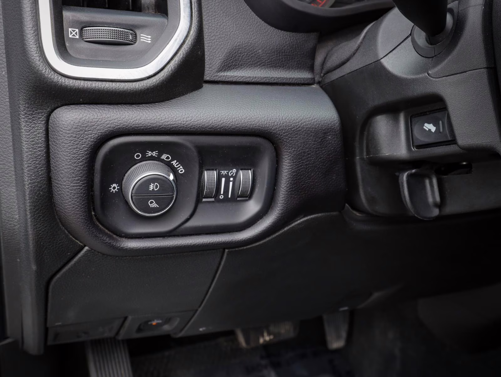 2023 Bright White Clearcoat Ram 2500 Laramie 4X4 Truck