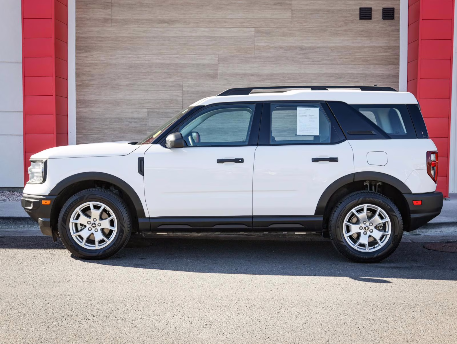 2023 Oxford White Ford Bronco Sport Base 4X4 SUV