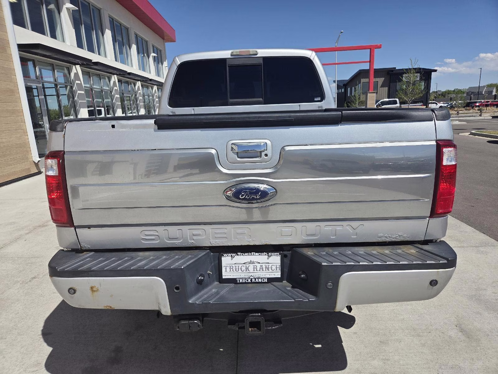 2016 Ingot Silver Metallic Ford Super Duty F-350 SRW Lariat 4X4 Truck