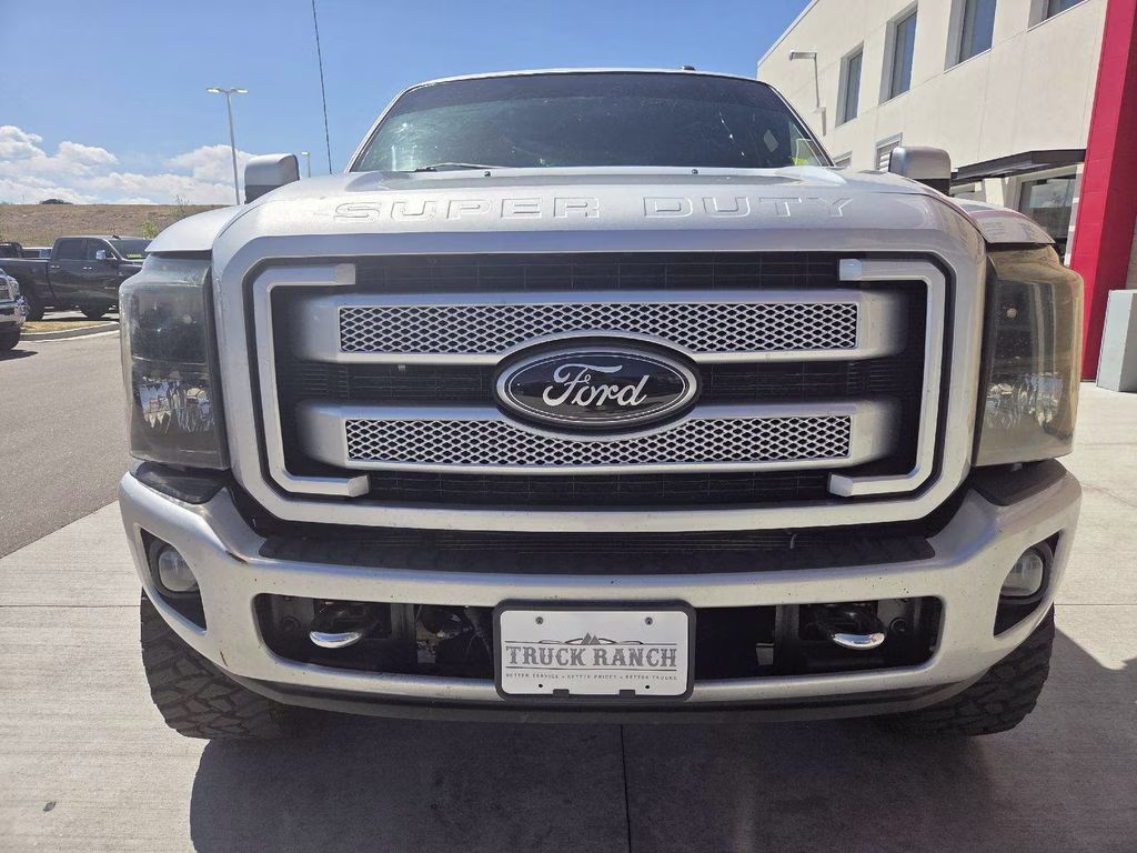 2016 Silver Ford Super Duty F-350 SRW Platinum 4X4 Truck