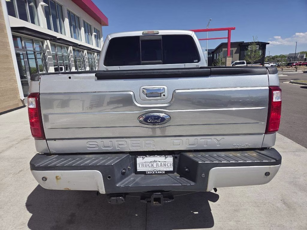 2016 Silver Ford Super Duty F-350 SRW Platinum 4X4 Truck