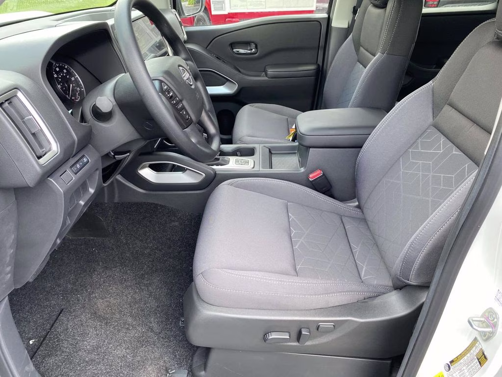 2026 Glacier White Nissan Frontier SV 4X4 Truck