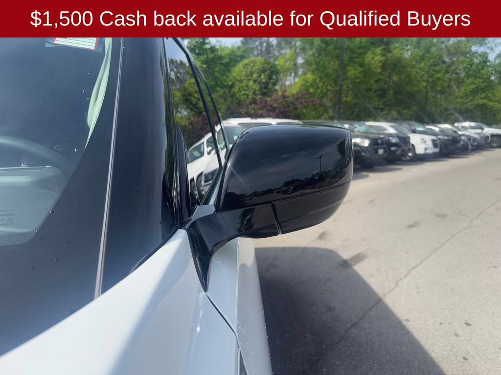 2026 Aspen White Tricoat Nissan Armada SV RWD SUV