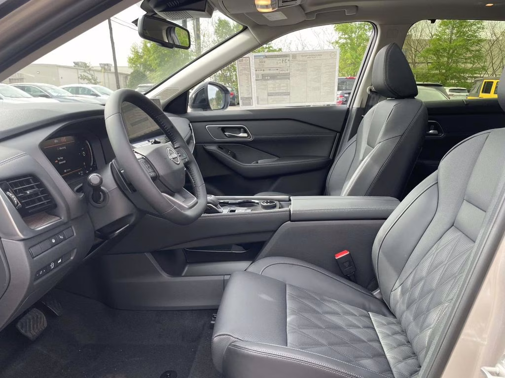 2026 Champagne Silver Metallic Nissan Rogue Platinum AWD SUV