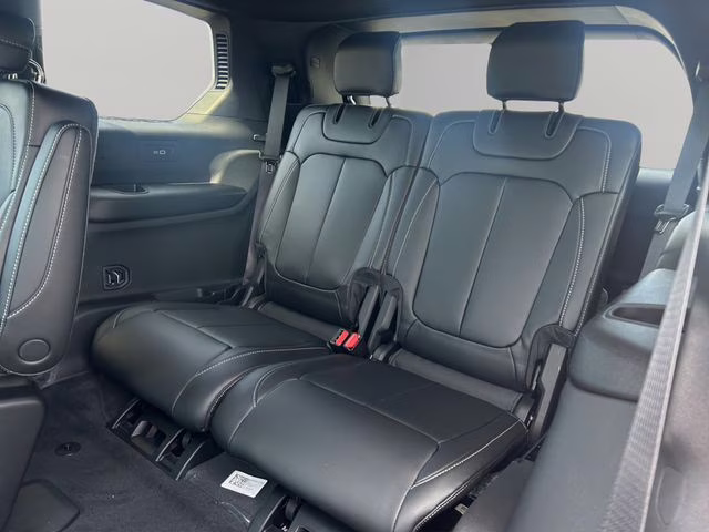 2026 Velvet Red Pearlcoat Jeep Grand Cherokee L Limited 4X4 SUV