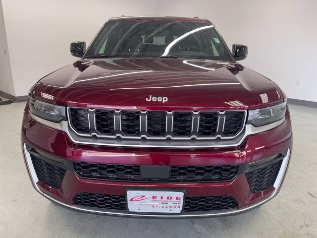 2026 Velvet Red Pearlcoat Jeep Grand Cherokee L Limited 4X4 SUV