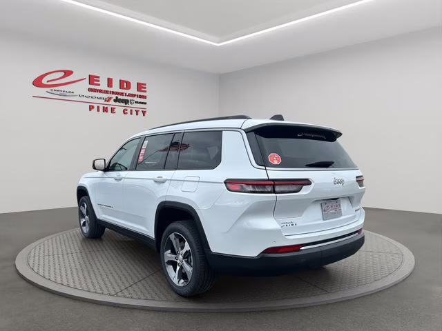 2026 Bright White Clearcoat Jeep Grand Cherokee L Limited 4X4 SUV