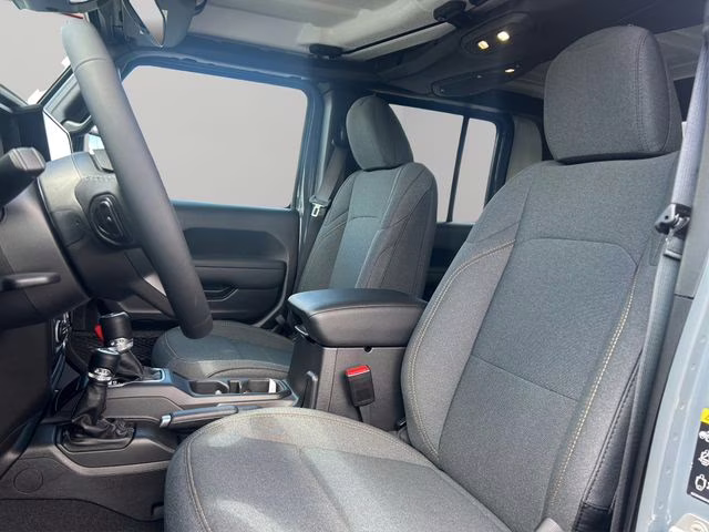2026 Anvil Clearcoat Jeep Gladiator Sport S 4X4 Truck