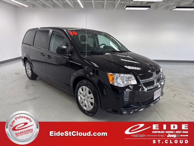 2020 Black Onyx Crystal Pearlcoat Dodge Grand Caravan SE FWD Van