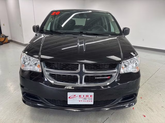 2020 Black Onyx Crystal Pearlcoat Dodge Grand Caravan SE FWD Van