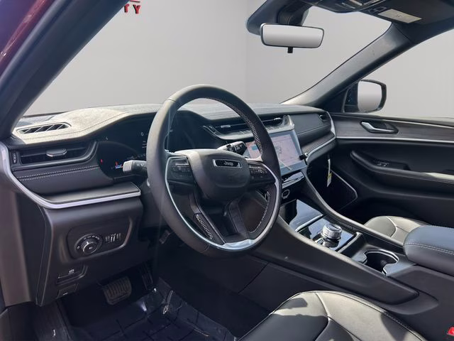 2026 Velvet Red Pearlcoat Jeep Grand Cherokee L Limited 4X4 SUV