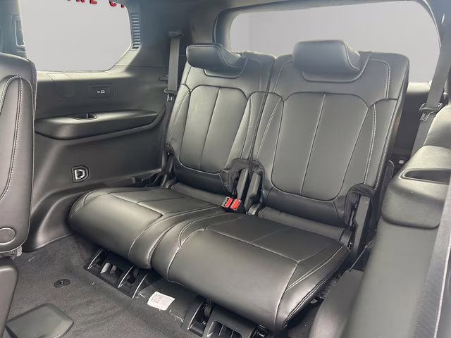 2026 Bright White Clearcoat Jeep Grand Cherokee L Limited 4X4 SUV