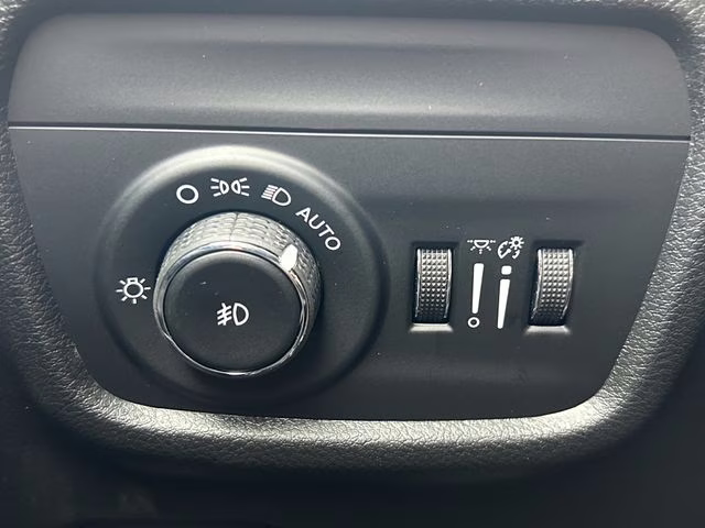 2026 Bright White Clearcoat Jeep Grand Cherokee L Limited 4X4 SUV