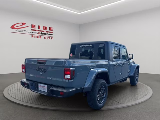2026 Anvil Clearcoat Jeep Gladiator Sport S 4X4 Truck