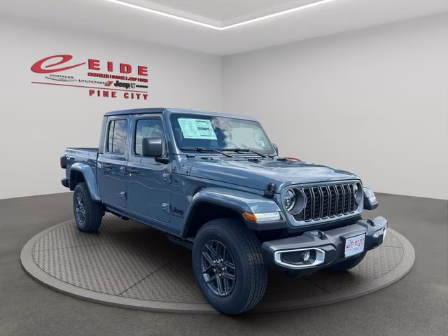 2026 Anvil Clearcoat Jeep Gladiator Sport S 4X4 Truck