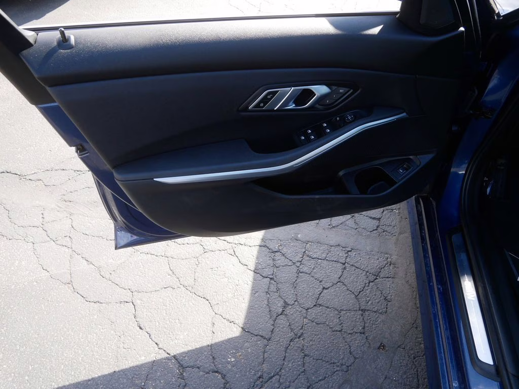 2021 Phytonic Blue Metallic BMW 3 Series 330i xDrive AWD Sedan