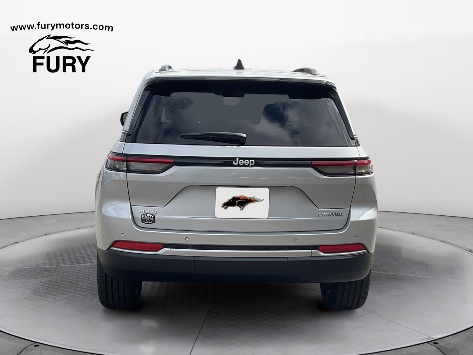 2026 Silver Zynith Jeep Grand Cherokee Limited 4X4 SUV