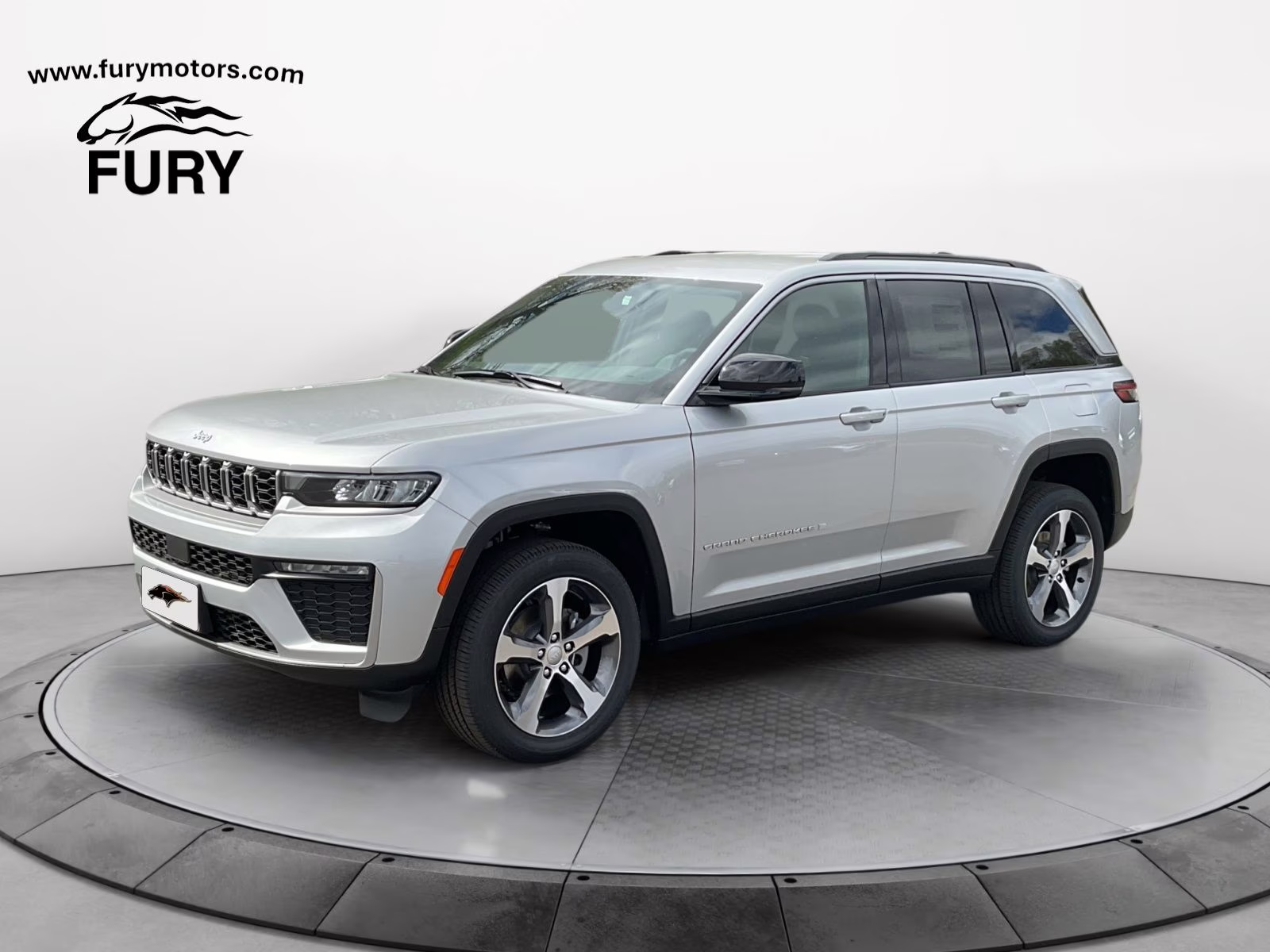 2026 Silver Zynith Jeep Grand Cherokee Limited 4X4 SUV