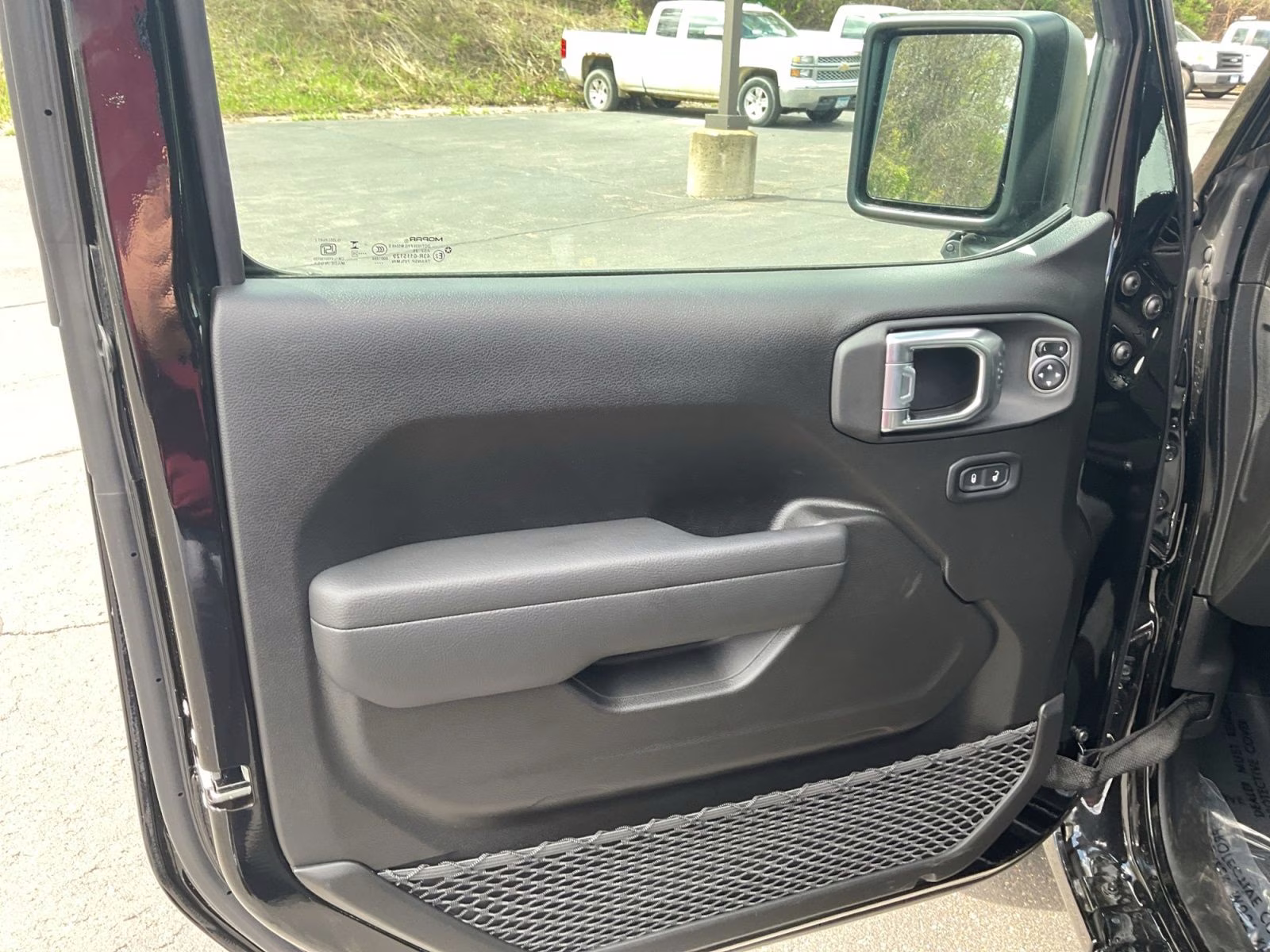 2026 Black Clearcoat Jeep Gladiator Sport S 4X4 Truck