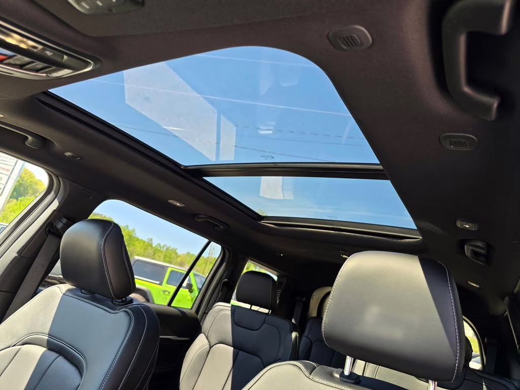 2026 Baltic Gray Metallic Clearcoat Jeep Grand Cherokee L Limited 4X4 SUV