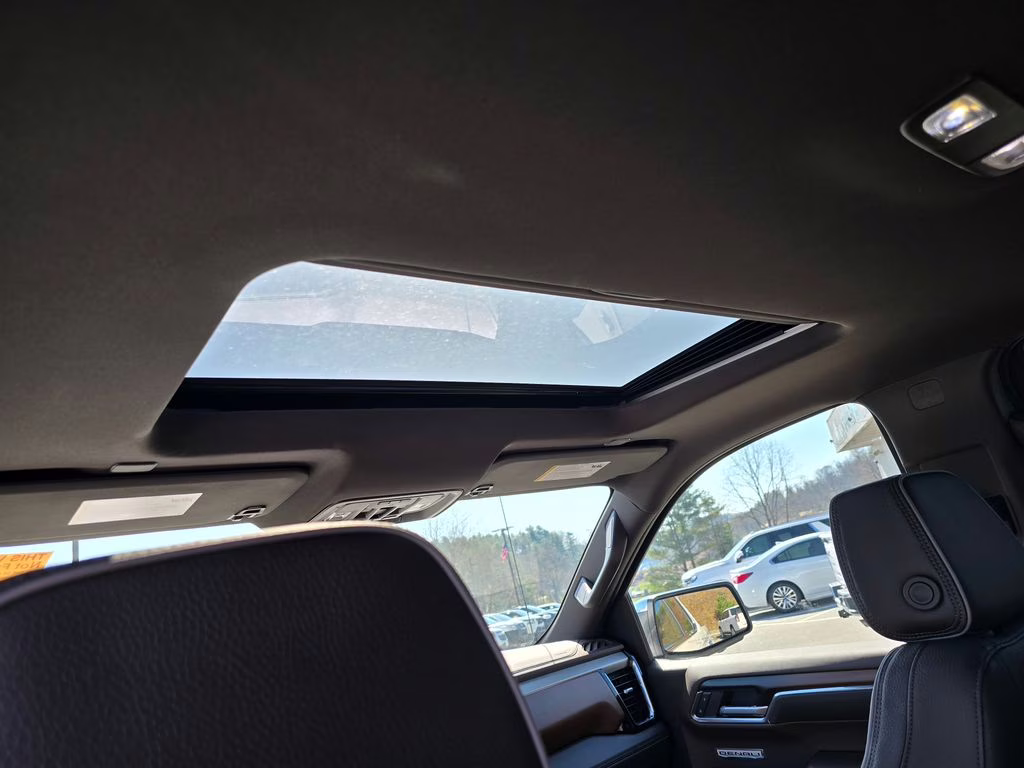 2025 White Frost Tricoat GMC Sierra 1500 Denali 4X4 Truck