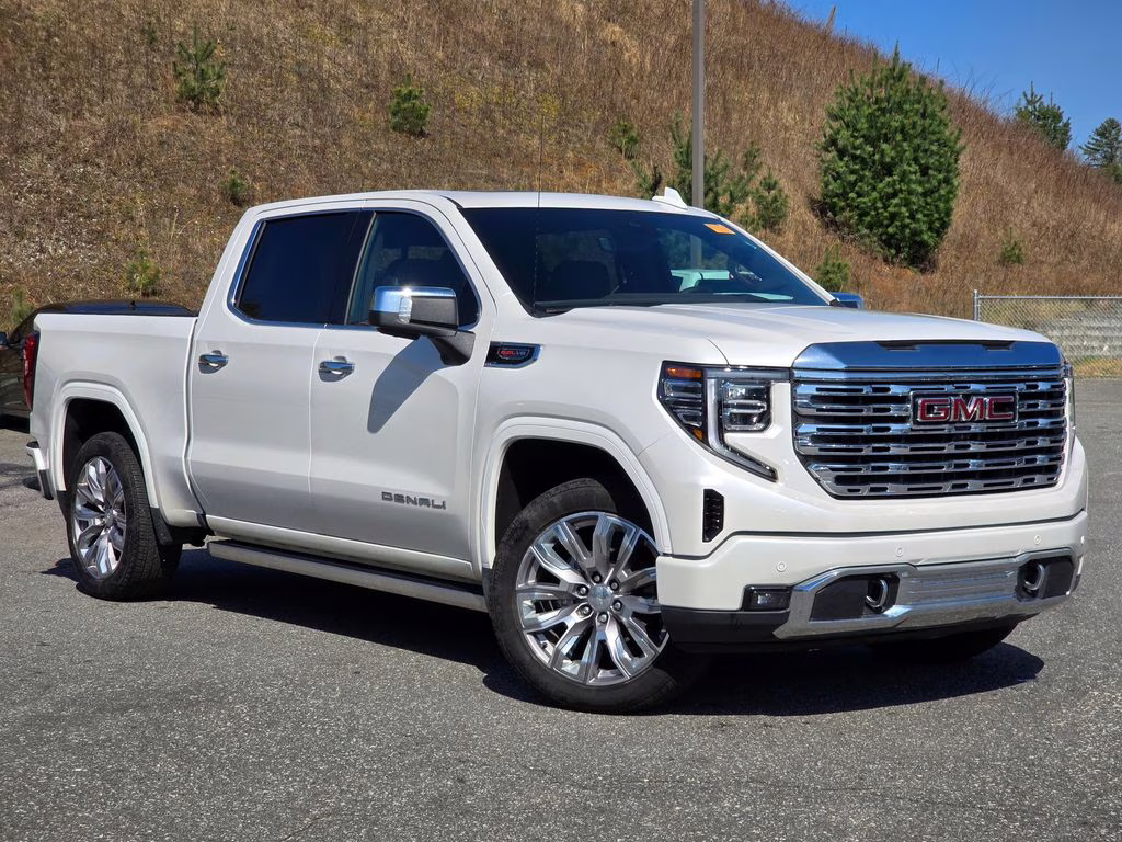 2025 White Frost Tricoat GMC Sierra 1500 Denali 4X4 Truck