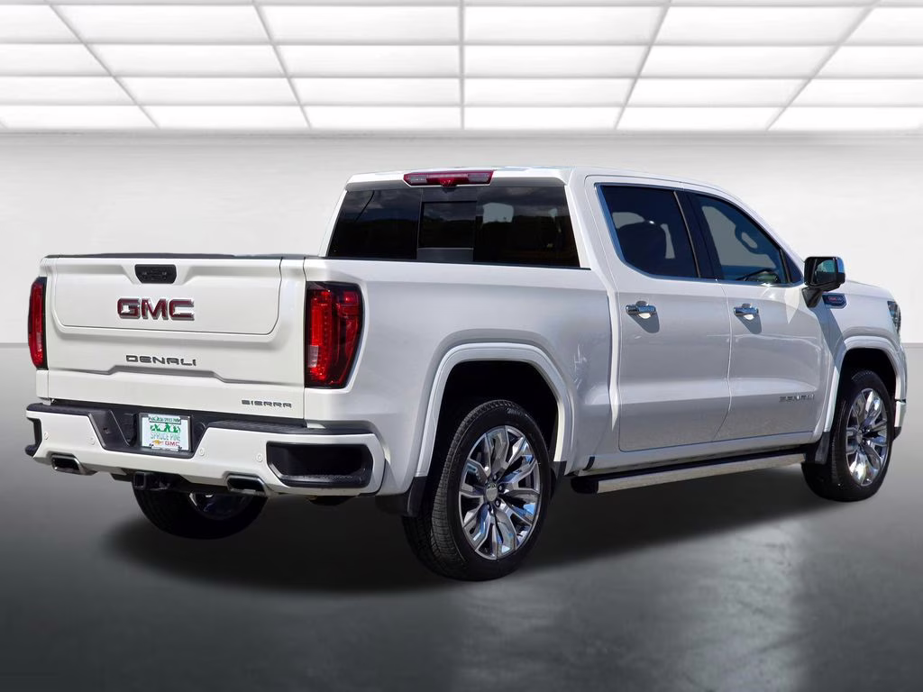 2025 White Frost Tricoat GMC Sierra 1500 Denali 4X4 Truck