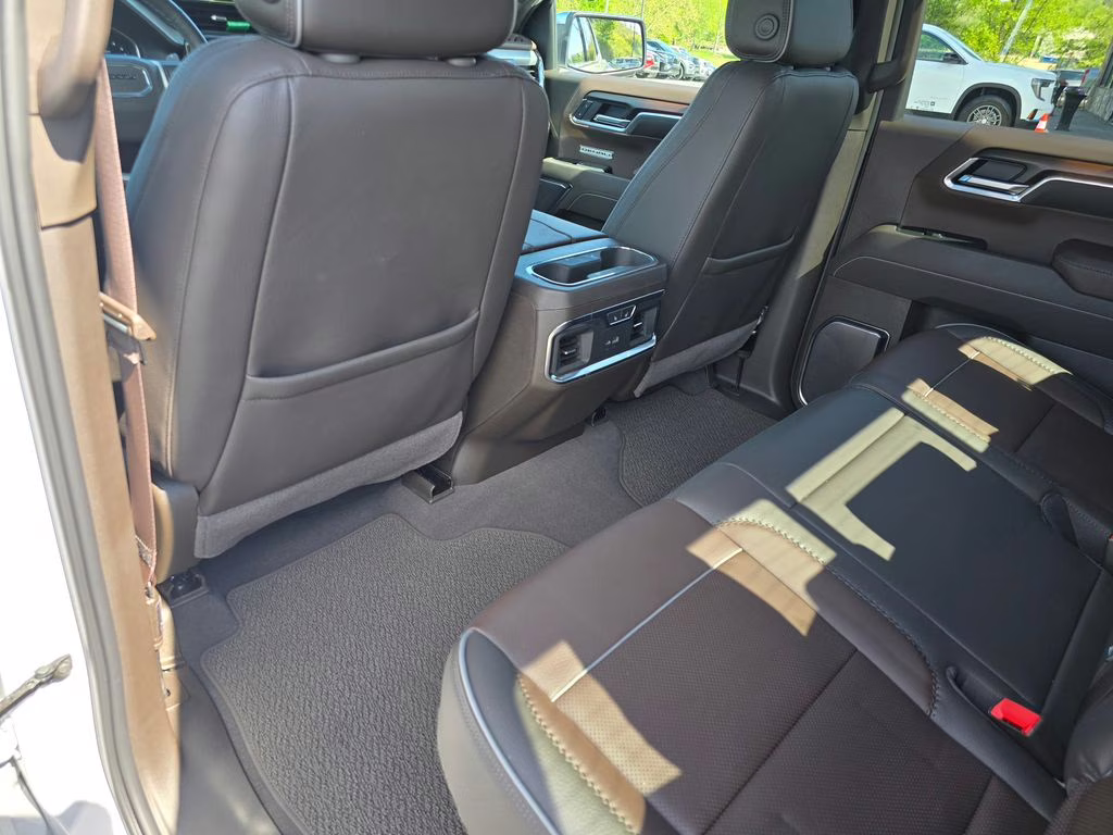 2025 White Frost Tricoat GMC Sierra 1500 Denali 4X4 Truck