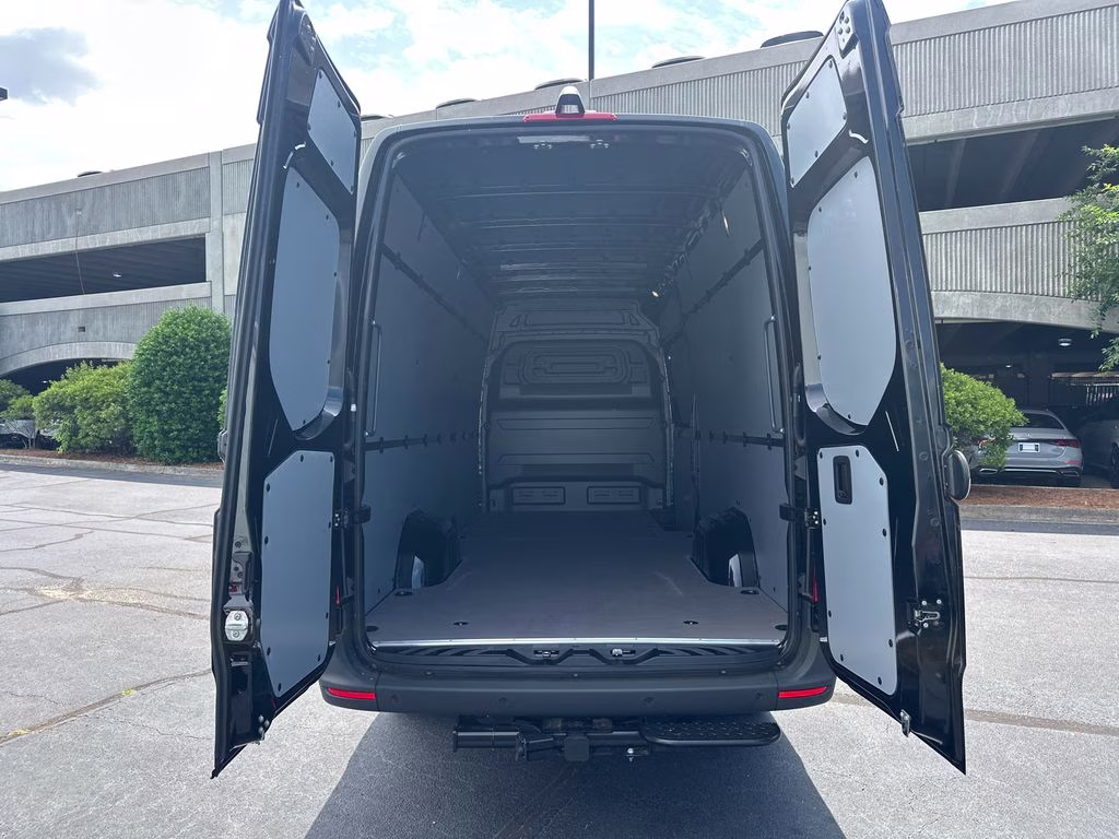 2026 Obsidian Mercedes-Benz Sprinter 2500 Cargo 170 WB RWD Van