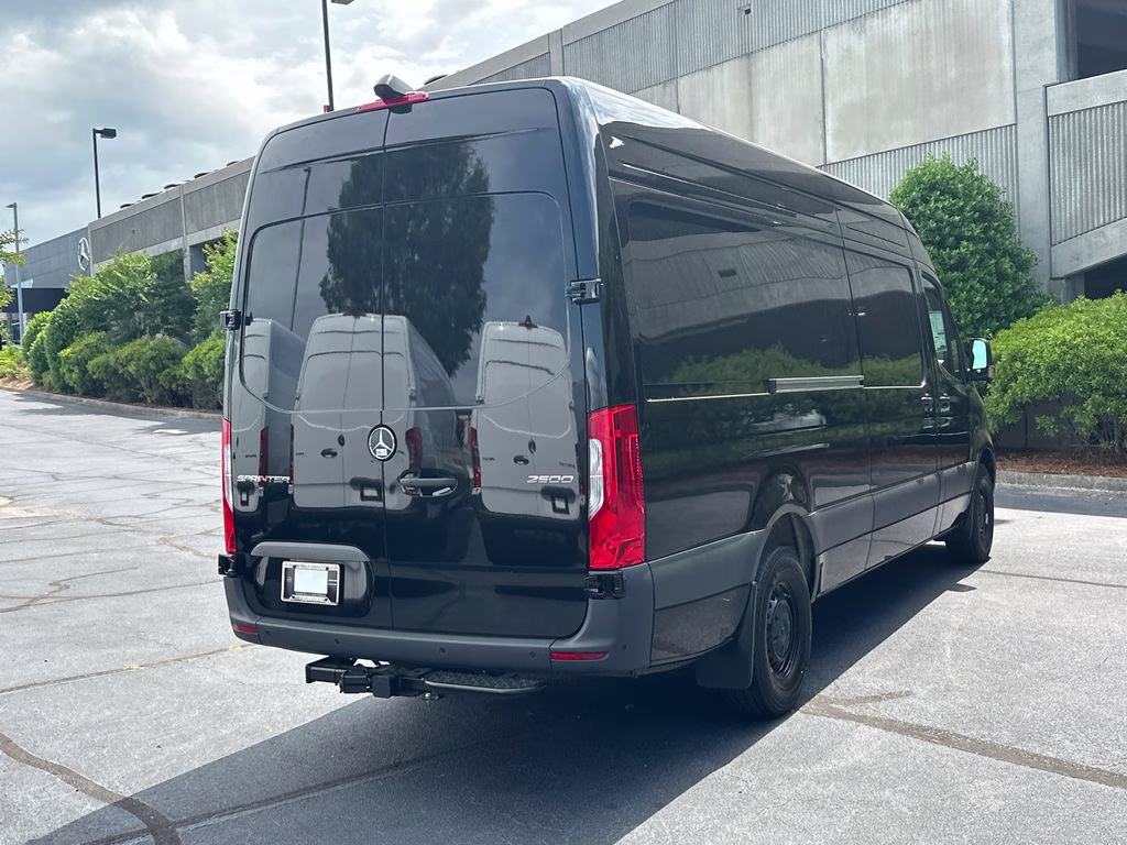 2026 Obsidian Mercedes-Benz Sprinter 2500 Cargo 170 WB RWD Van
