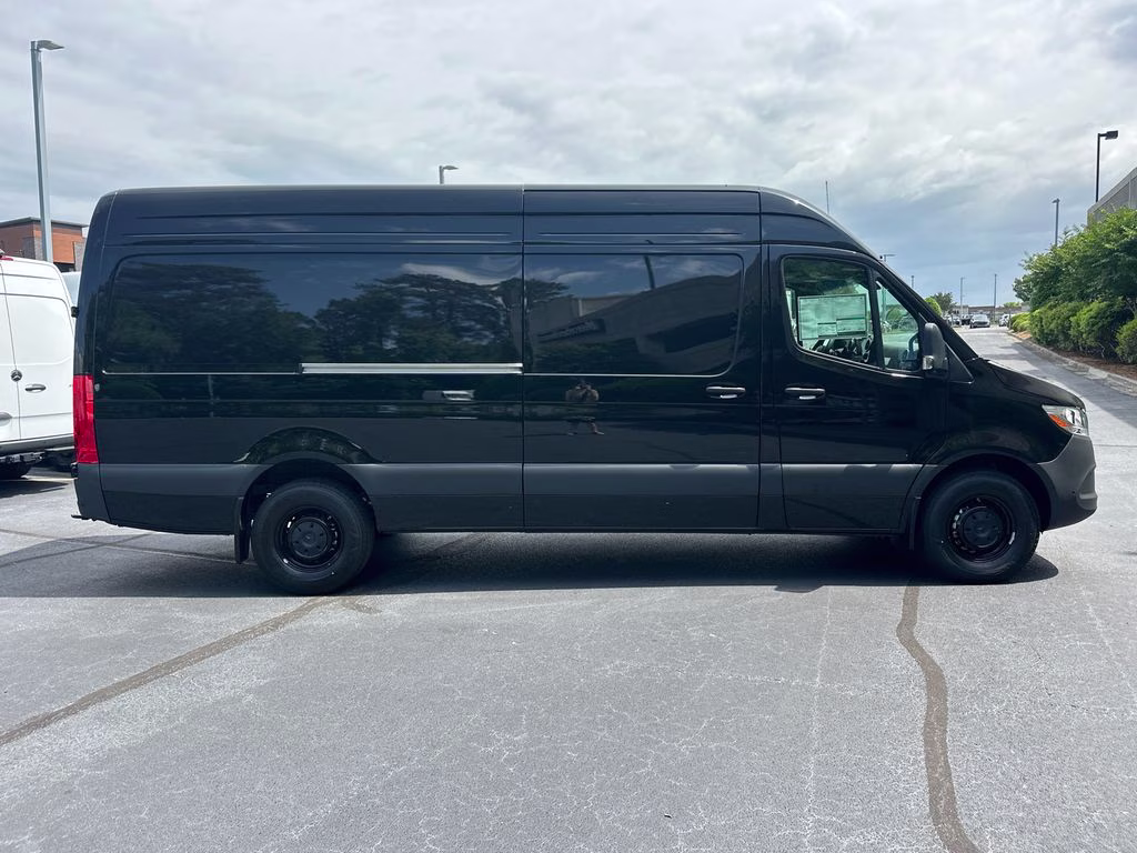 2026 Obsidian Mercedes-Benz Sprinter 2500 Cargo 170 WB RWD Van