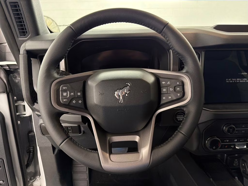 2026 AVALANCHE Ford Bronco Big Bend 4X4 SUV