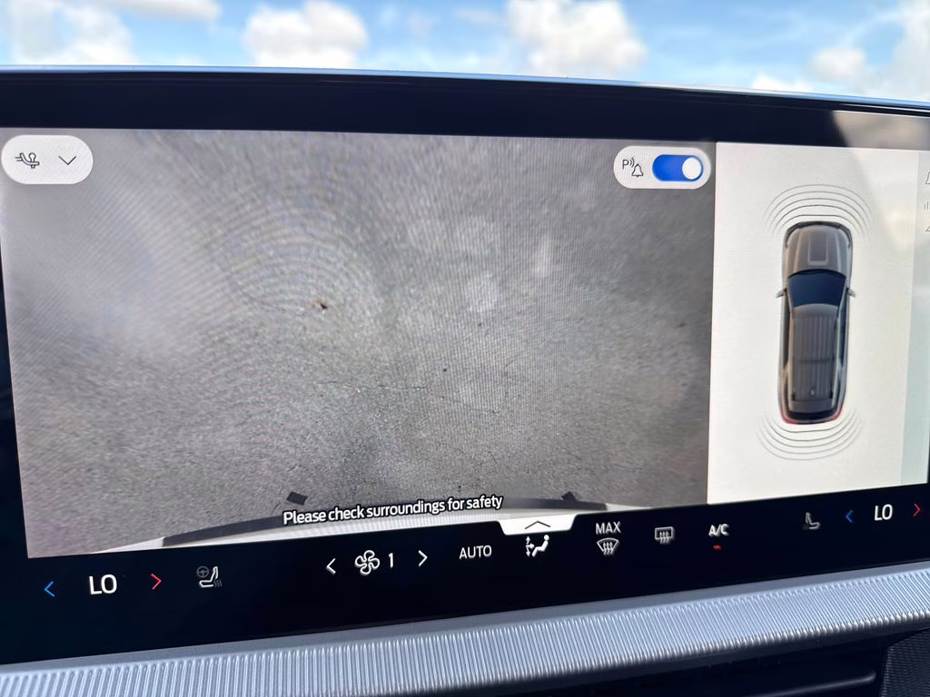 2026 Star White Metallic TC Ford Explorer ST-Line RWD SUV