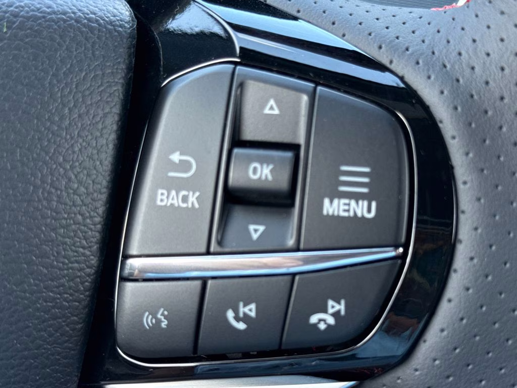 2026 Star White Metallic TC Ford Explorer ST-Line RWD SUV