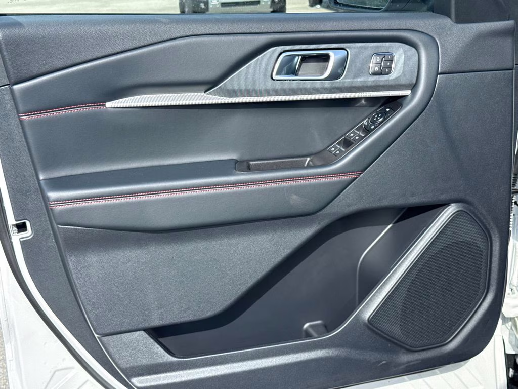 2026 Star White Metallic TC Ford Explorer ST-Line RWD SUV